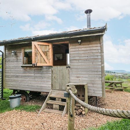 Shepherd'S Hut Скарборо Экстерьер фото