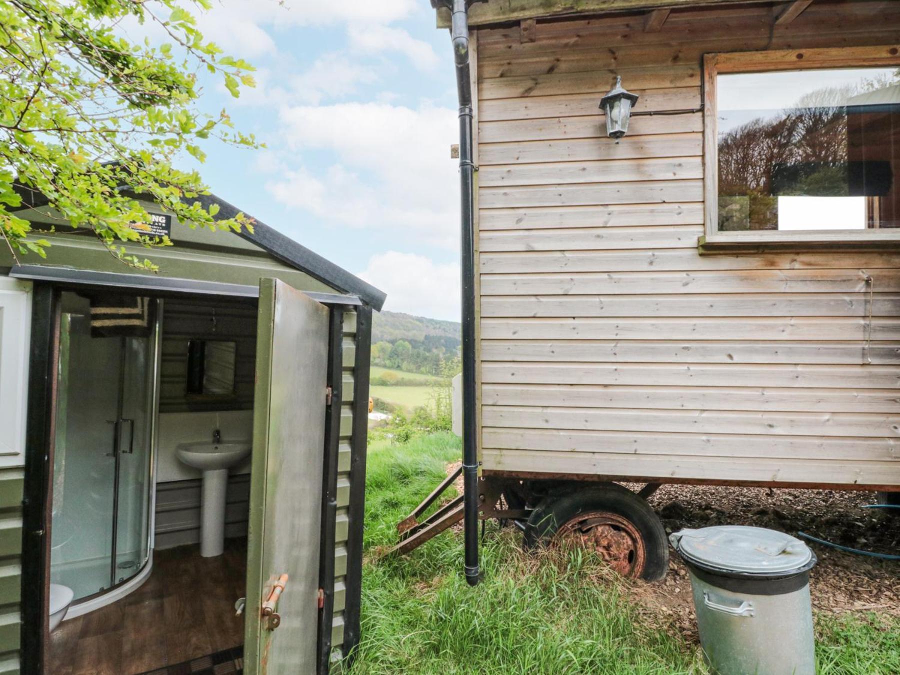 Shepherd'S Hut Скарборо Экстерьер фото